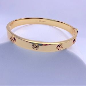 NWT Tory Burch Gold Raised Double T Hinged Bangle Bracelet